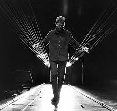 Ellen Fullman: »Long String Instrument«