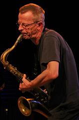 multiphonics trifft Barner 16! Extraordinary Diva plays DUKE