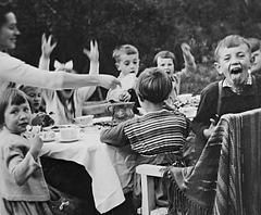 WECKEWERK - Eine Ohrenreise mit Wort und Musik